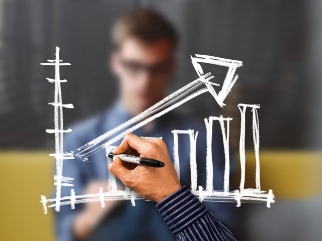 https://www.apostroffi.com/wp-content/uploads/2025/04/trends-640x480.jpg